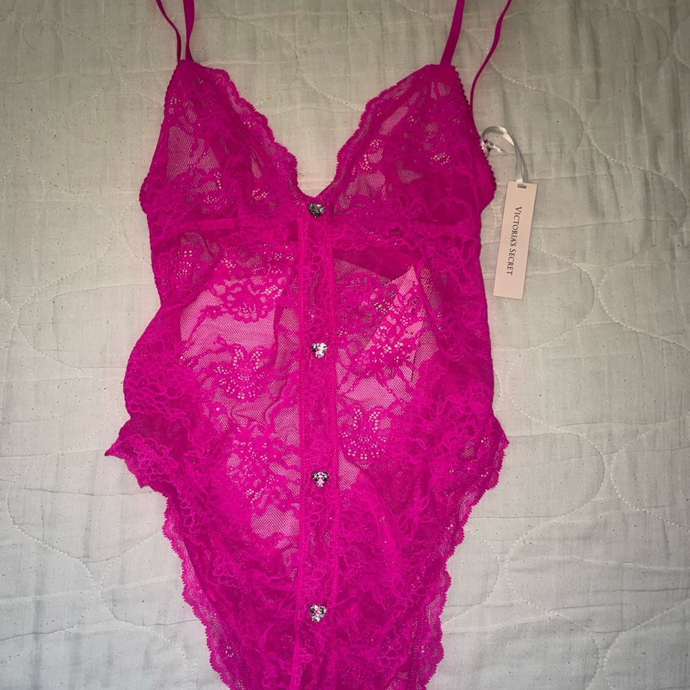 Victoria’s Secret never been worn lace hot pink bodysuit